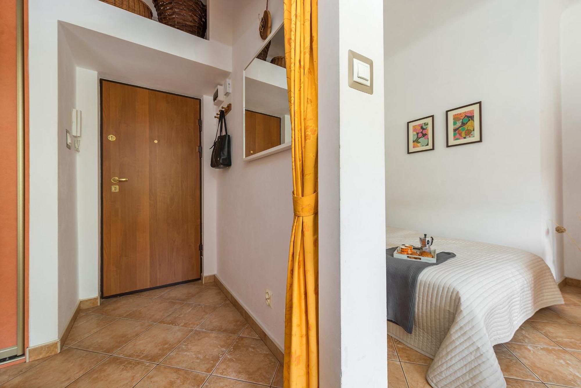 Zbawiciela Square P&O Serviced Apartments Варшава Номер фото